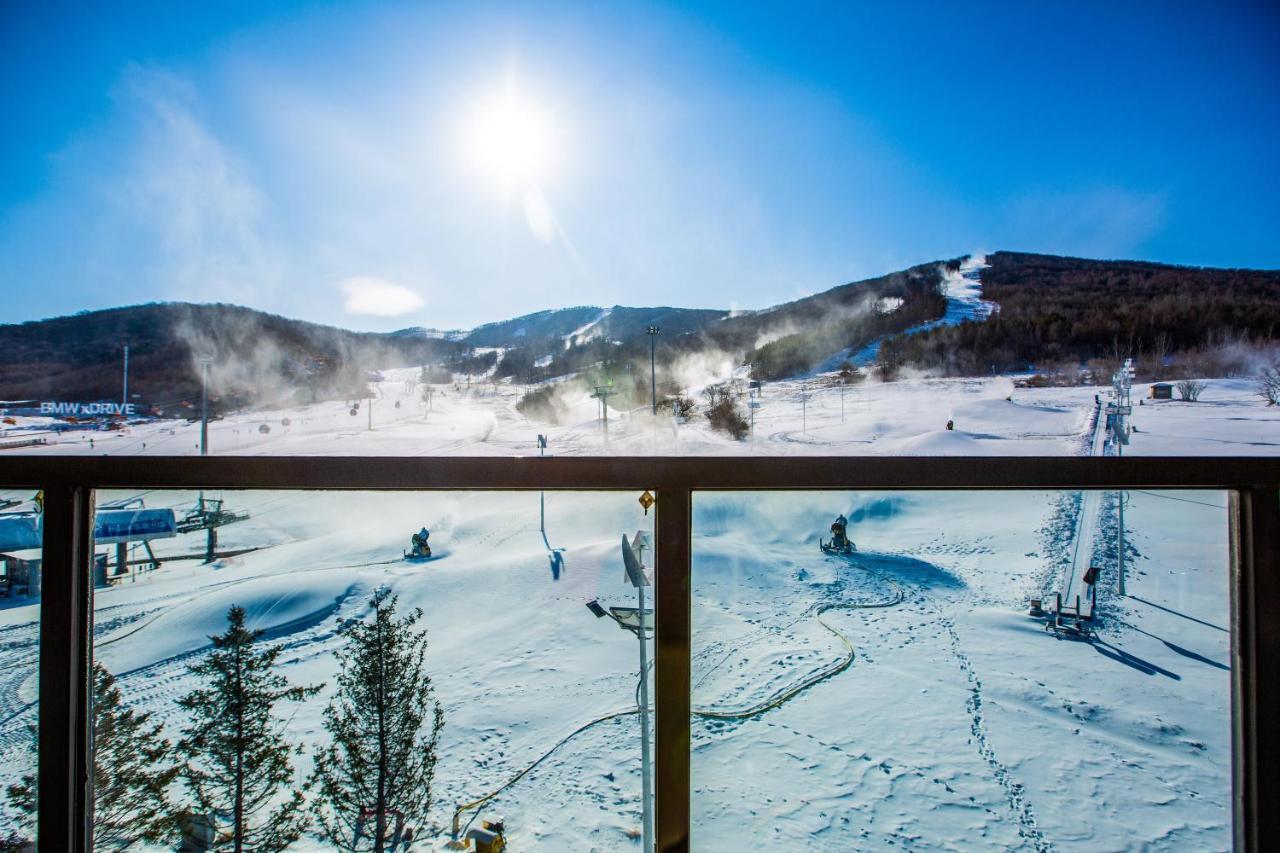 Songhua Lake Qingshan Snow View Apartment Jilin Bagian luar foto
